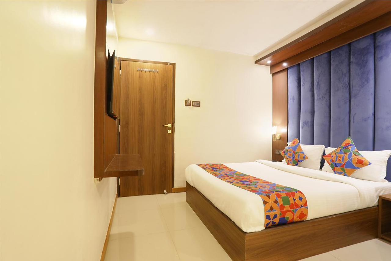 Rio 3* Bombay